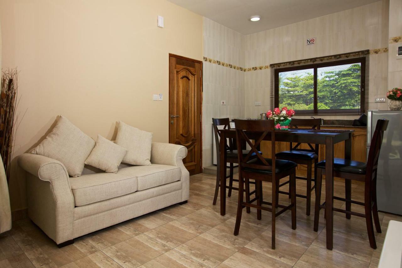 Stone Self Catering Apartment Grand Anse (Praslin) Exterior foto